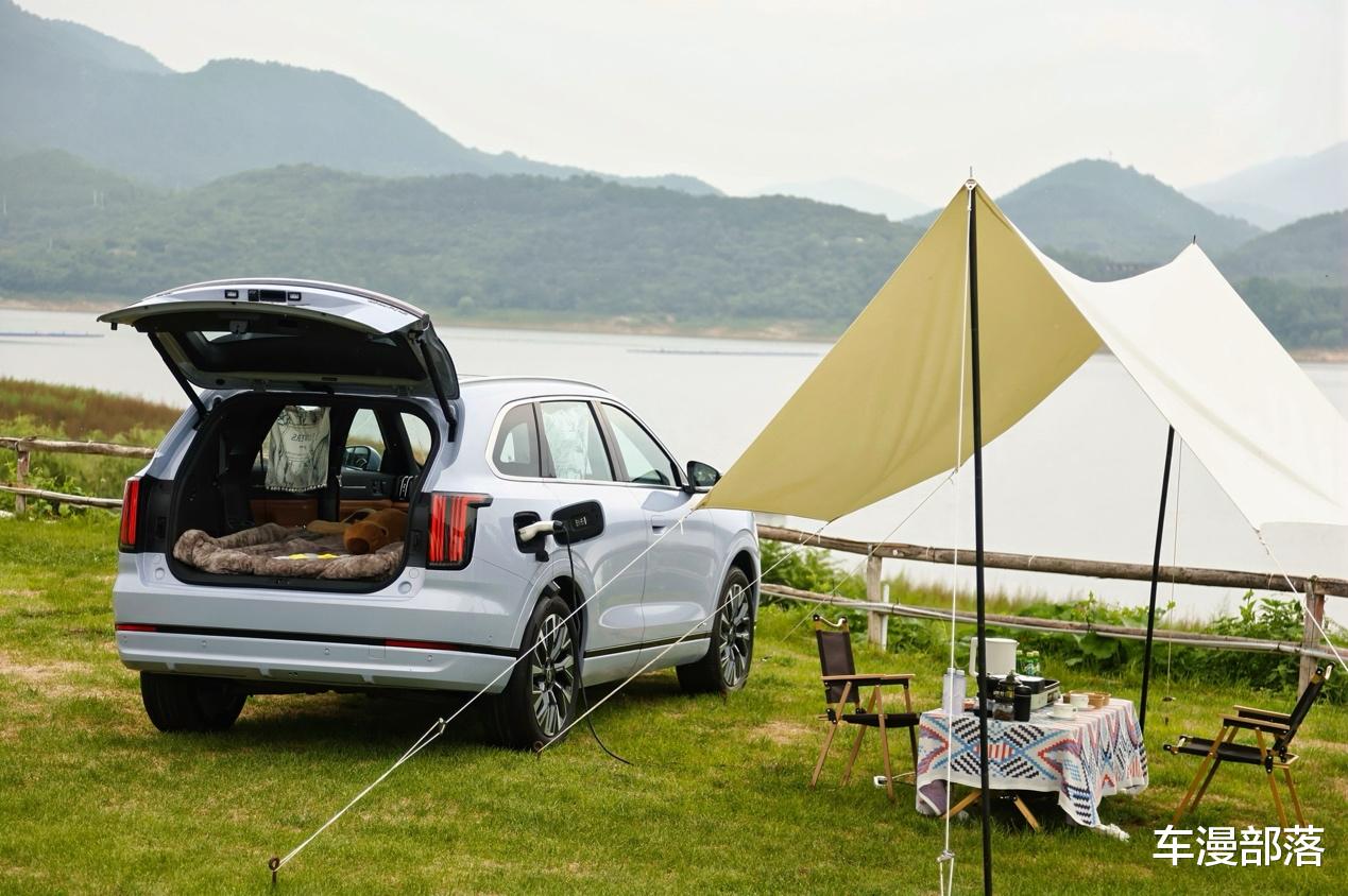 捷途山海L7 PLUS正式上市，1700km续航重塑家庭旅行“移动之家”