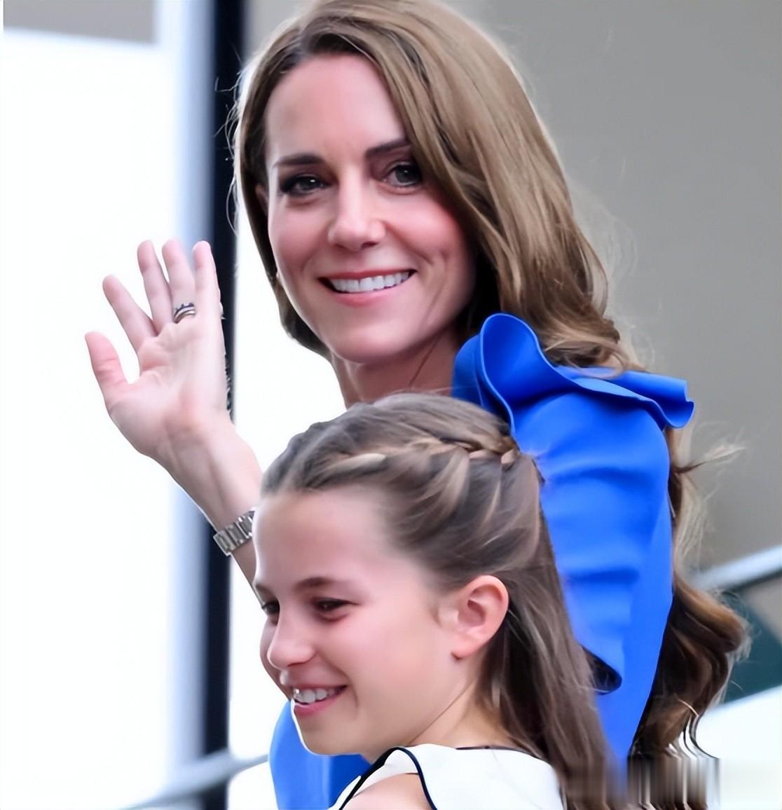 梅根晒4岁女儿莉莉贝新视频，邋里邋遢不讨人喜欢，没有公主相