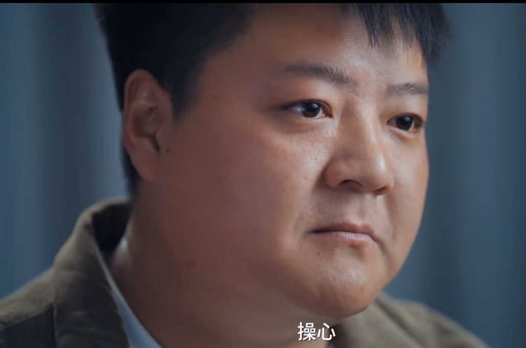 网红大圆哥自曝被父母PUA，常年遭受打骂，要管家里所有弟妹结婚