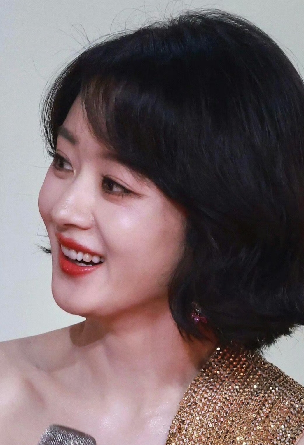 赵丽颖肤色太好看了