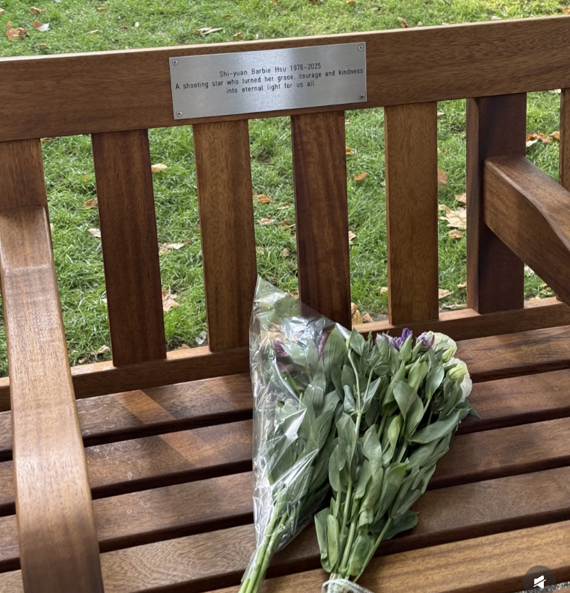 具俊晔近状曝光,皮肤被晒黝黑身材暴瘦,独自为大S守墓显孤独