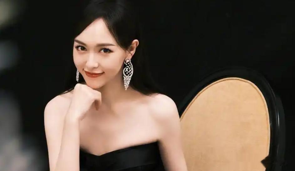 离婚传闻仅一周，41岁唐嫣高调官宣喜讯，原来一切早有预兆