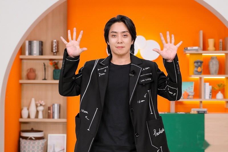 47岁韩国男星二婚后,坦言不再买婚房,直接住原来家里!原因曝光