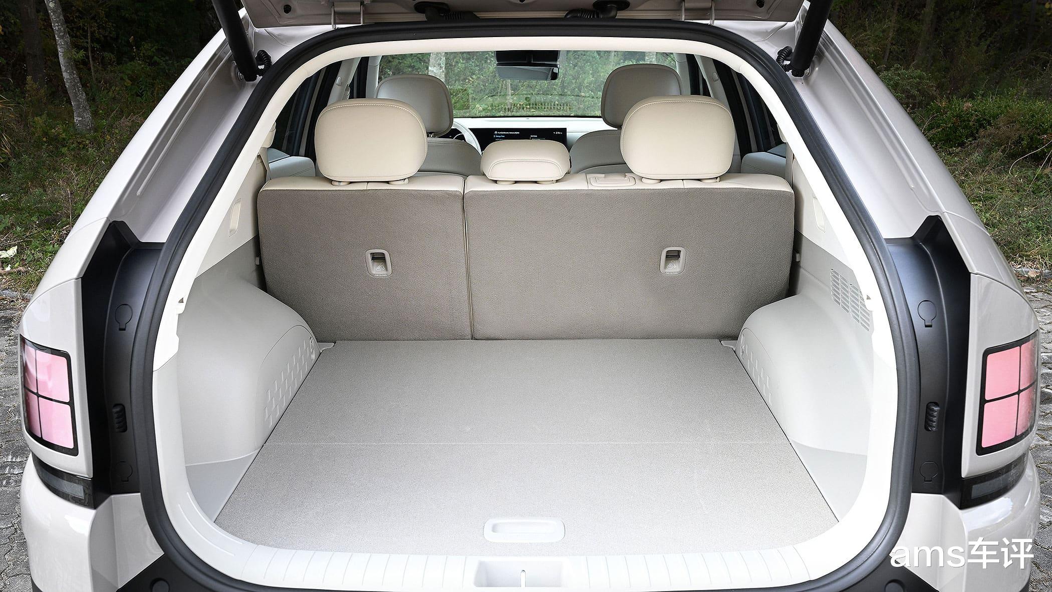 突破氢燃料补能新高，体验全新现代Nexo，5分钟充满826公里