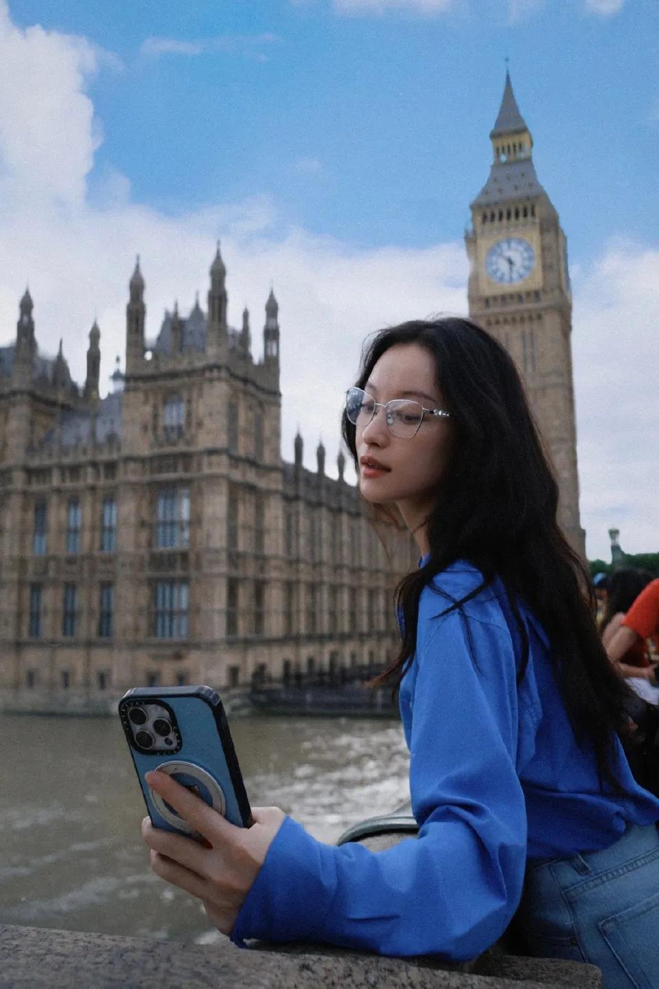 倪妮在伦敦阿花出国的日子,来一场走走停停的夏秋街头行