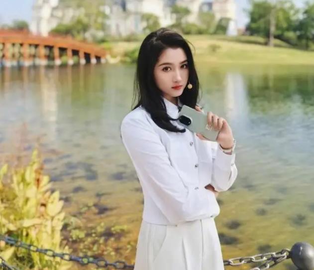 “闭眼入”的华为手机——华为nova13Pro