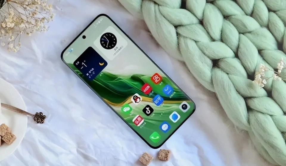 榮耀旗艦“新卷王”，從4999元跌至2421元，驍龍8Gen3+50倍變焦