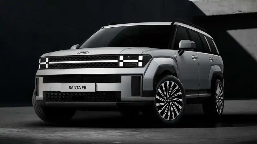 全新现代胜达解析：2.0T+8AT硬派SUV，空间比汉兰达大，真香