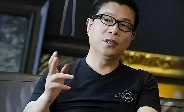 6年赔光数十亿,华谊兄弟“倒台”背后,是哥俩理不清的“烂账”