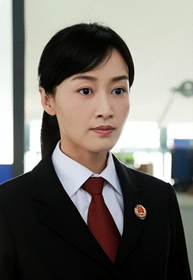 结婚14年，再看赵子琪和路金波，发现他们的婚姻才是娱乐圈的清流