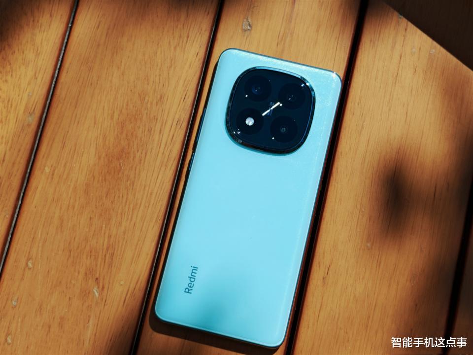 紅米Note15系列浮出水面：對稱雙揚+直立長焦，感覺要以下犯上