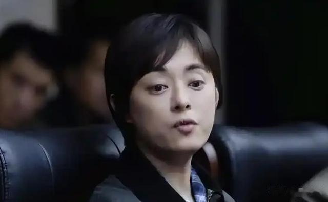 孙俪拍戏真包馄饨!馅太满被吐槽实诚,这手艺不开店真是可惜了!