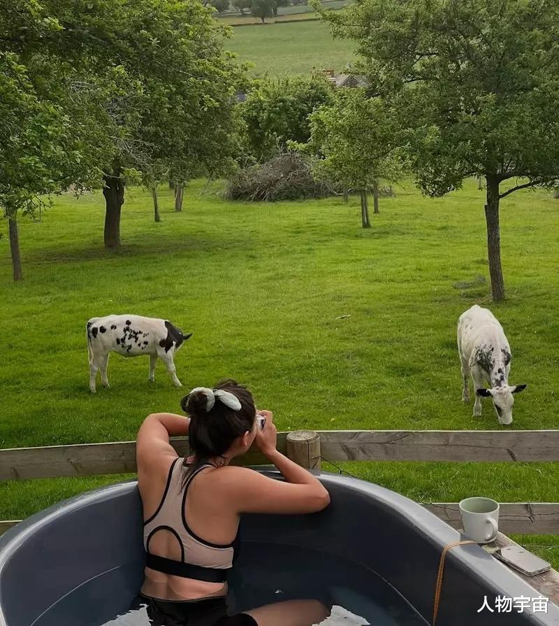 港姐冠军谢嘉怡志向高远，大学时已在英国置业，拍剧经商不急拍拖