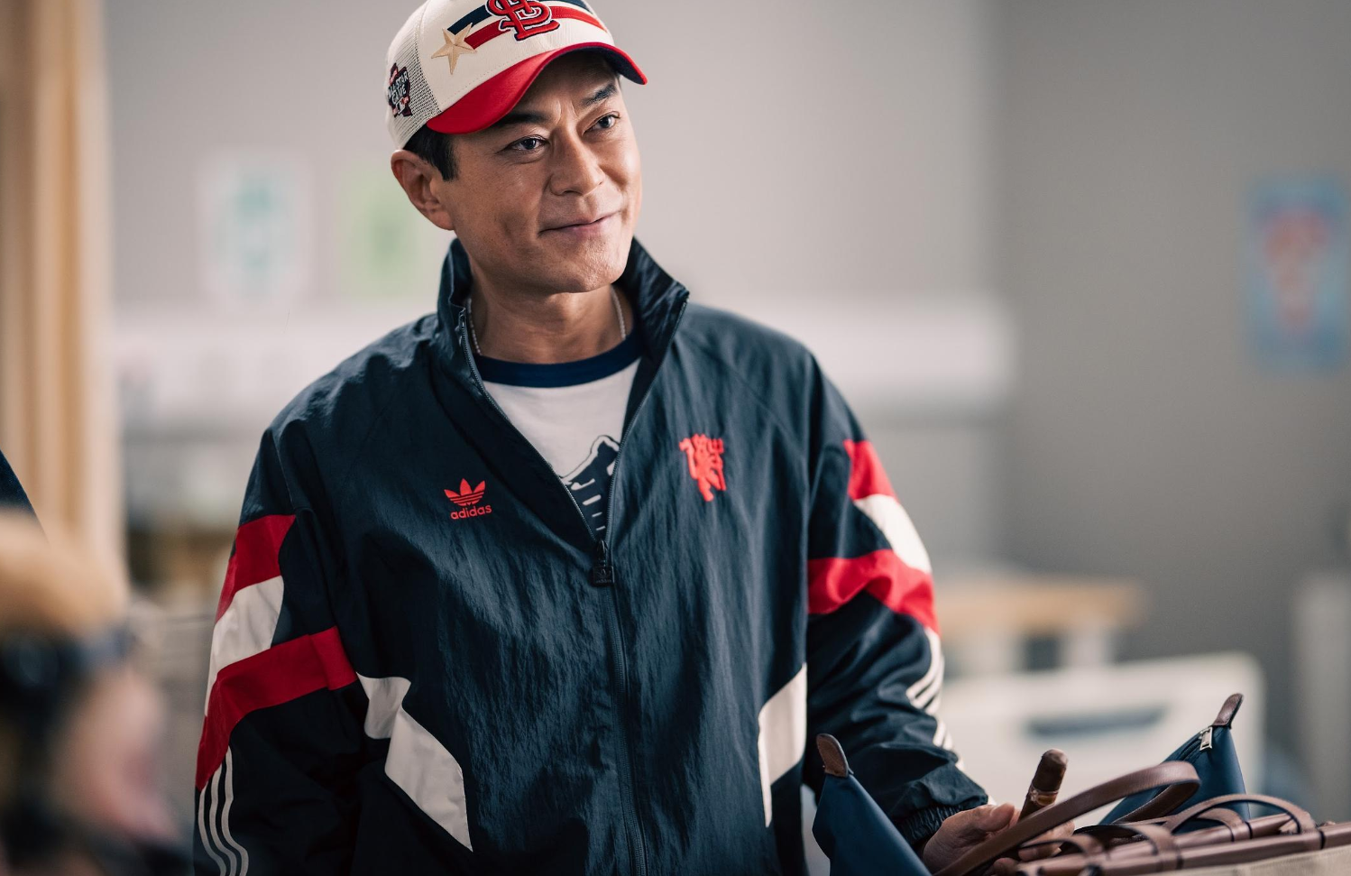 票房从13.12亿跌到67.8万，我五味杂陈：港片这块金字招牌算砸了