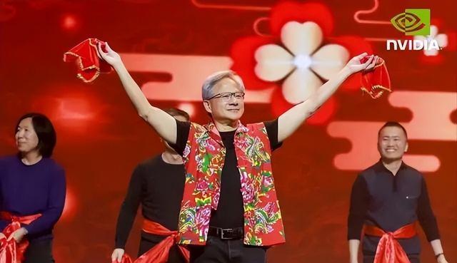 被中國(guó)制裁后，黃仁勛抵達(dá)深圳，將參加公司年會(huì)，是否逮捕扣押他