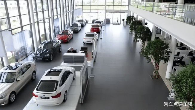 开倒车!新能源时代燃油车为何突然逆势回暖?