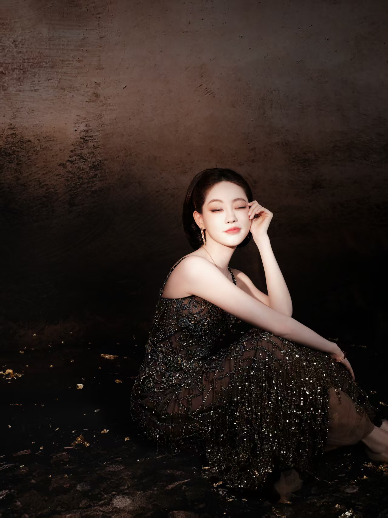 【梦幻华章,尽显从容典雅之姿】——祝绪丹