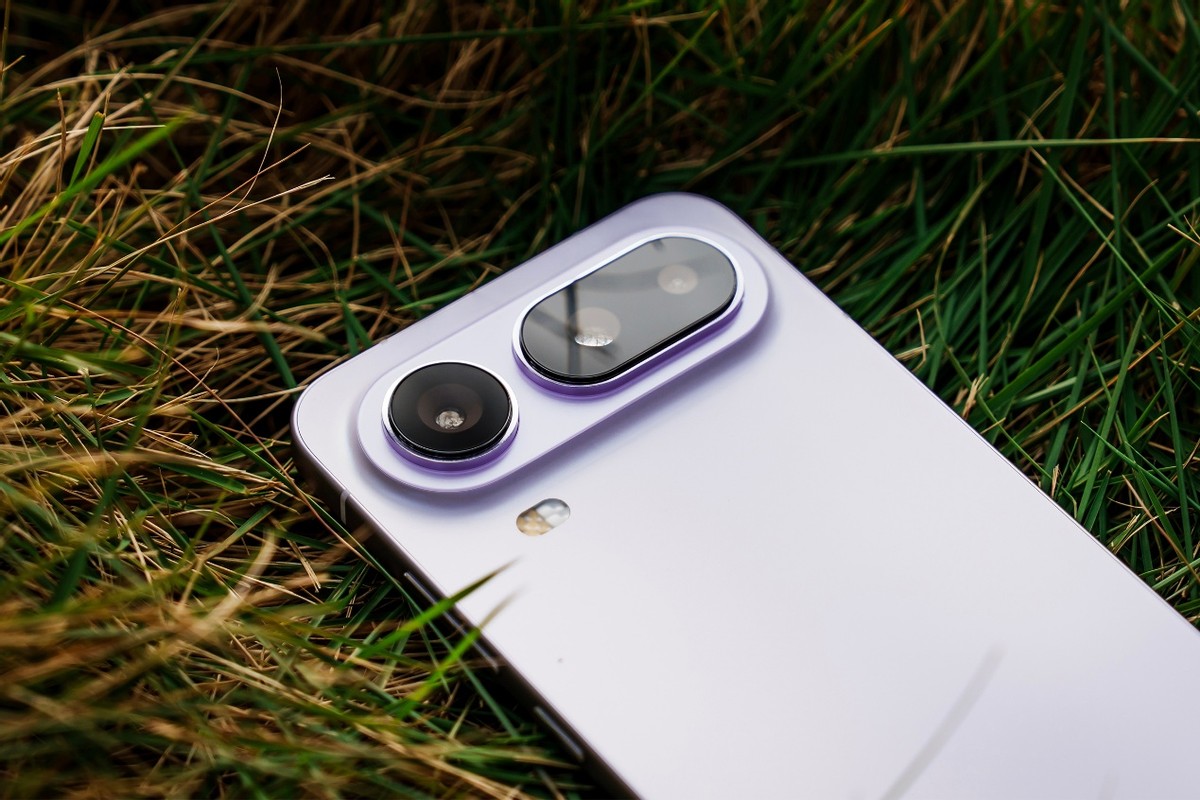 從iPhone Air到榮耀Magic8Pro Air：做輕薄旗艦，蘋果比不過榮耀？