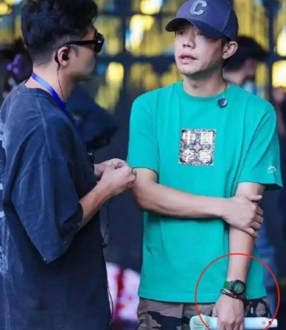 麻烦大了，曾毅到底碰了谁的“蛋糕”，凤凰传奇再次遭受“重创”