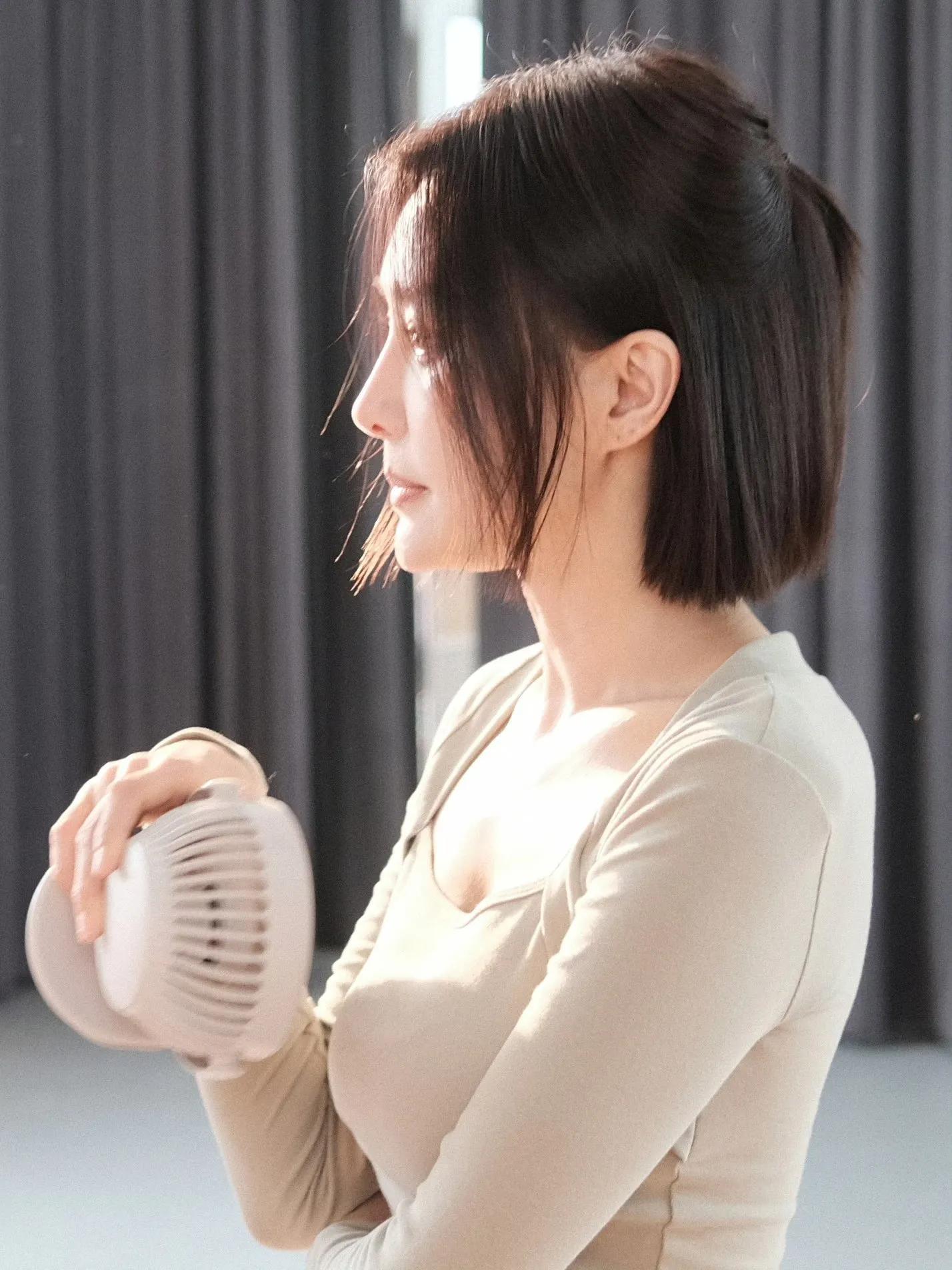 秦岚剧场写真美图