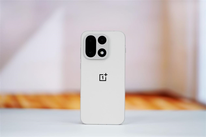 性能至上！ 一加 15評測：風馳游戲內核賦能 第五代驍龍8至尊版釋放極致戰力