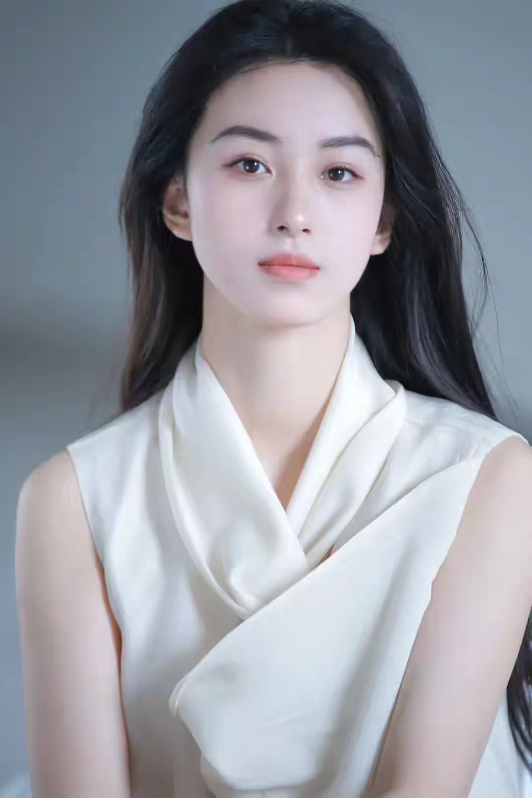 北电校花王梓莼：争议与潜力并存的00后演员！