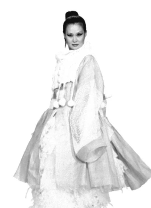 “韩国初代超模”李熙载去世，终身未婚留下传奇：重生也要做模特