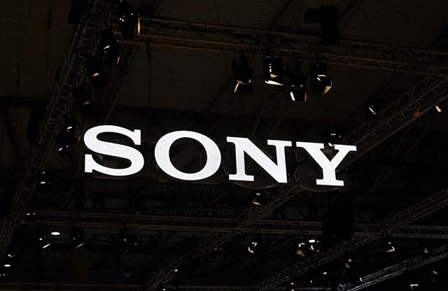 索尼PS推出Project Defiant控制器:专为格斗游戏打造