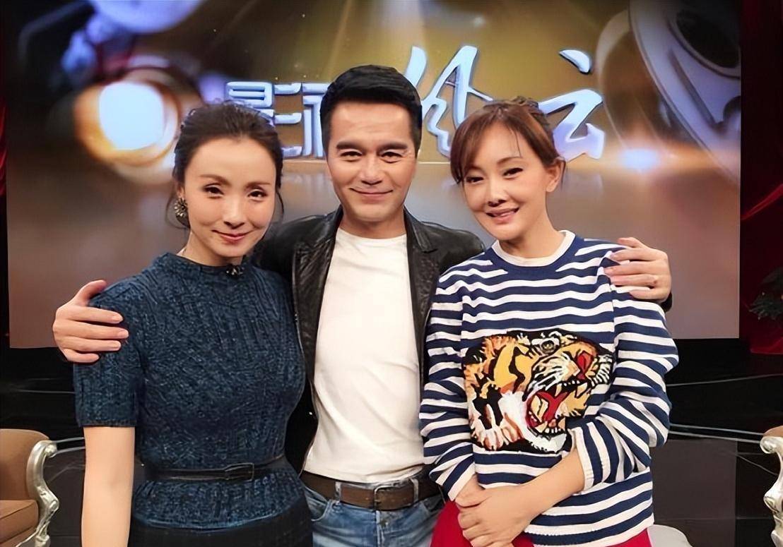 牛莉：从春晚顶流到“科技脸”过客，一个中年女演员的审美迷途