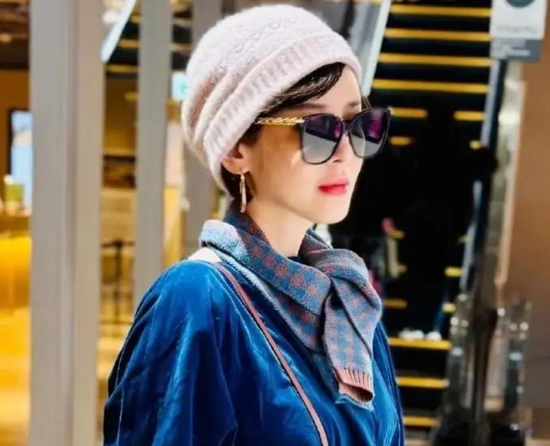 47岁沈星近况曝光！私生活混乱导致事业尽毁，如今低调隐居生活