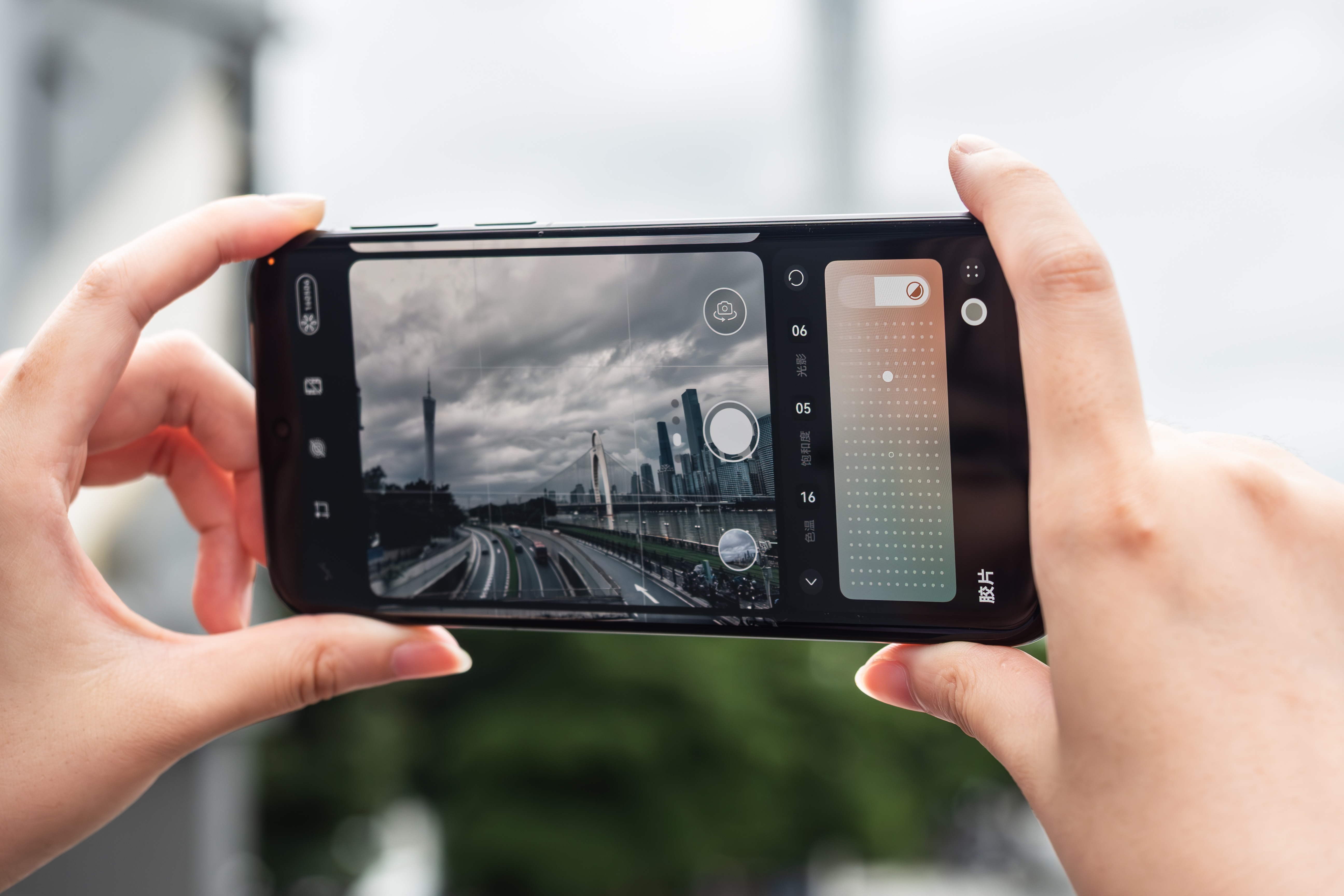 雙焦段長焦+國產一英寸，華為這新機體驗太秀了