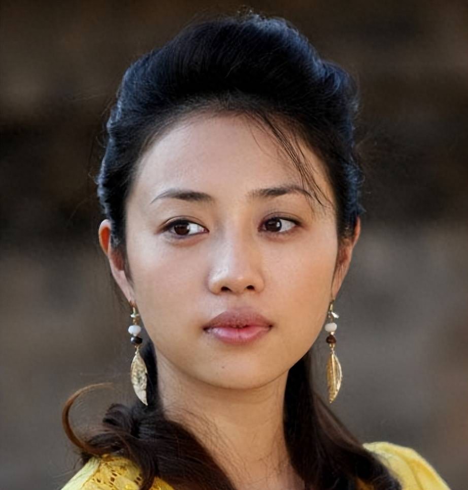 她是上海人民的骄傲，嫁大12岁恩师为妻，如今丈夫已是北影院长