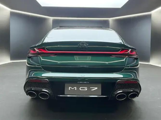 2026款MG7明天上市！33英寸一体屏+高阶辅助驾驶，能扳回一局？