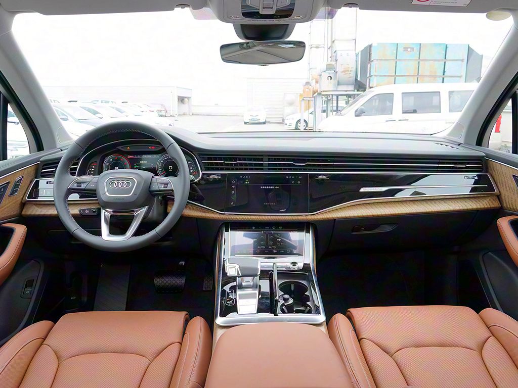 没想到！BBA品牌旗舰级SUV起售价，竟均已降至“4字头”？