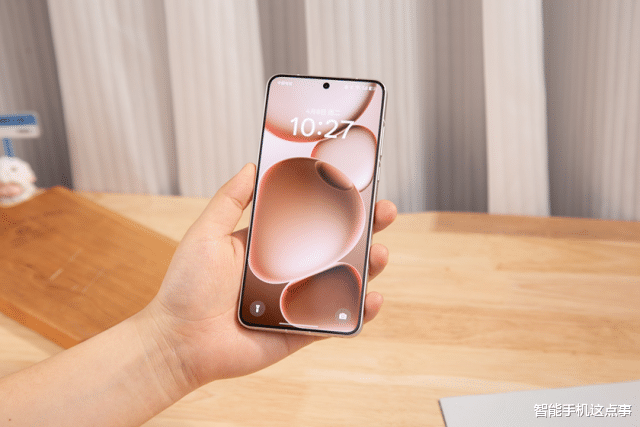 驍龍8Elite機型怎么選？影像機皇OPPOFindX8Ultra沖不沖？