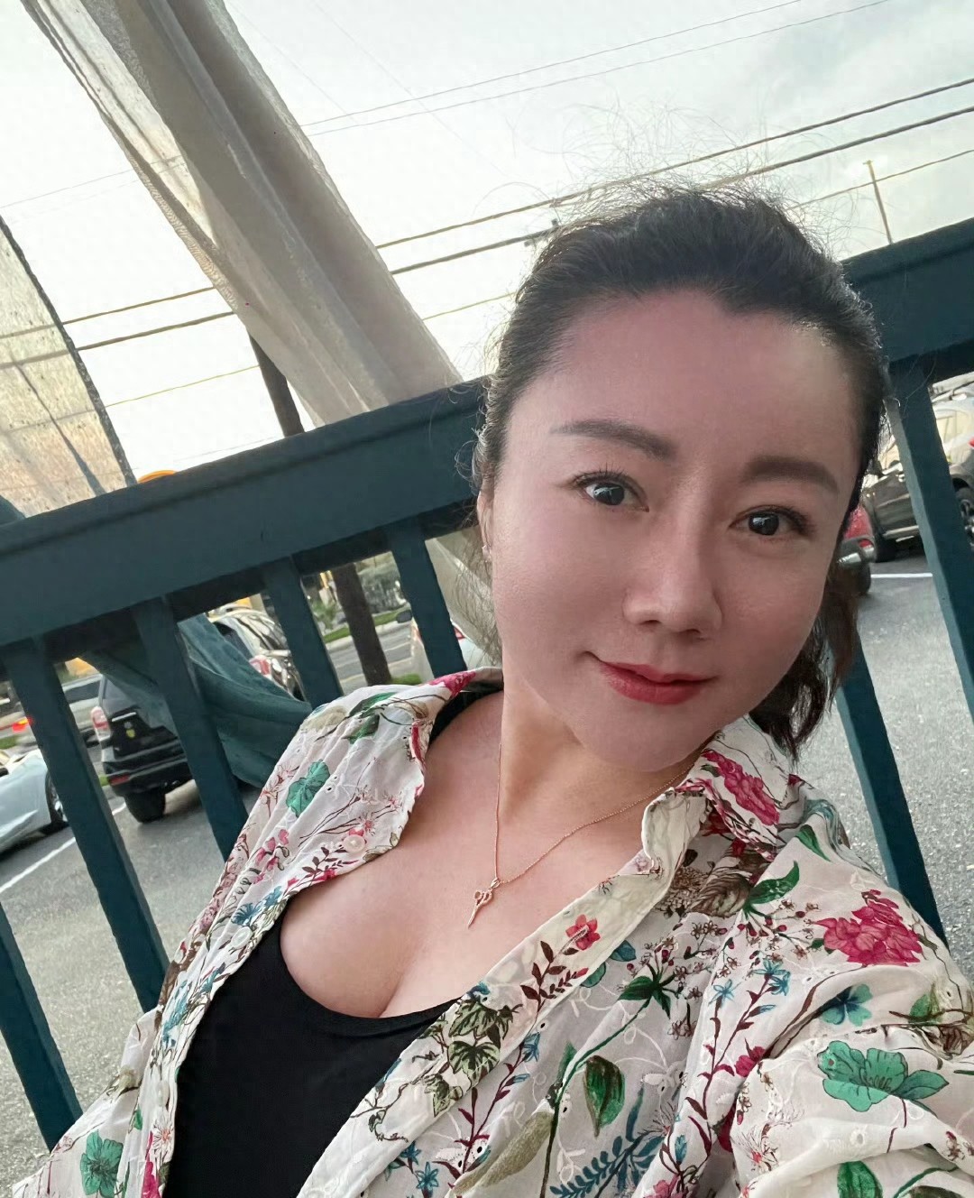 王晴:与前夫分开后,一个人带女儿,如今咋样了?