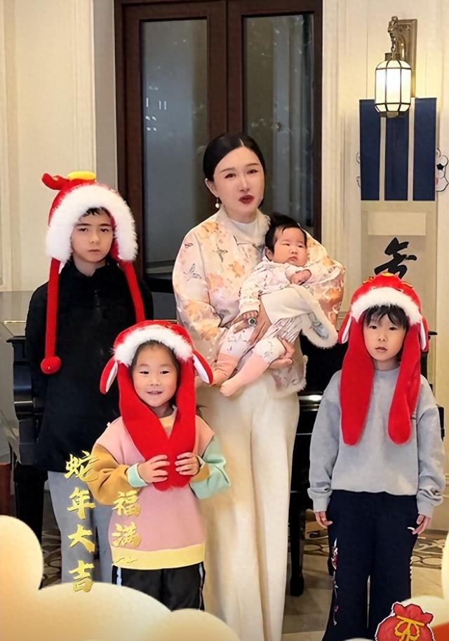 杜星霖怒骂张纪中:约会一身臭汗,身体不如小伙还脾气大,不幸福