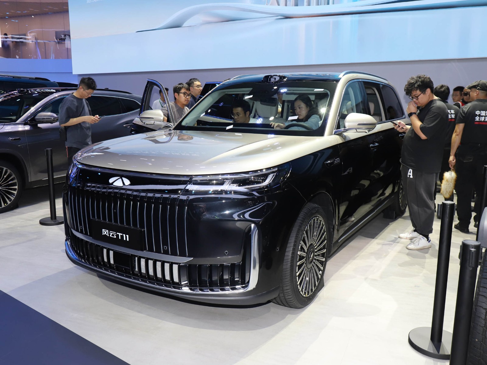 奇瑞“迈巴云”成都车展亮相！定位6座大型SUV，搭载1.5L增程动力