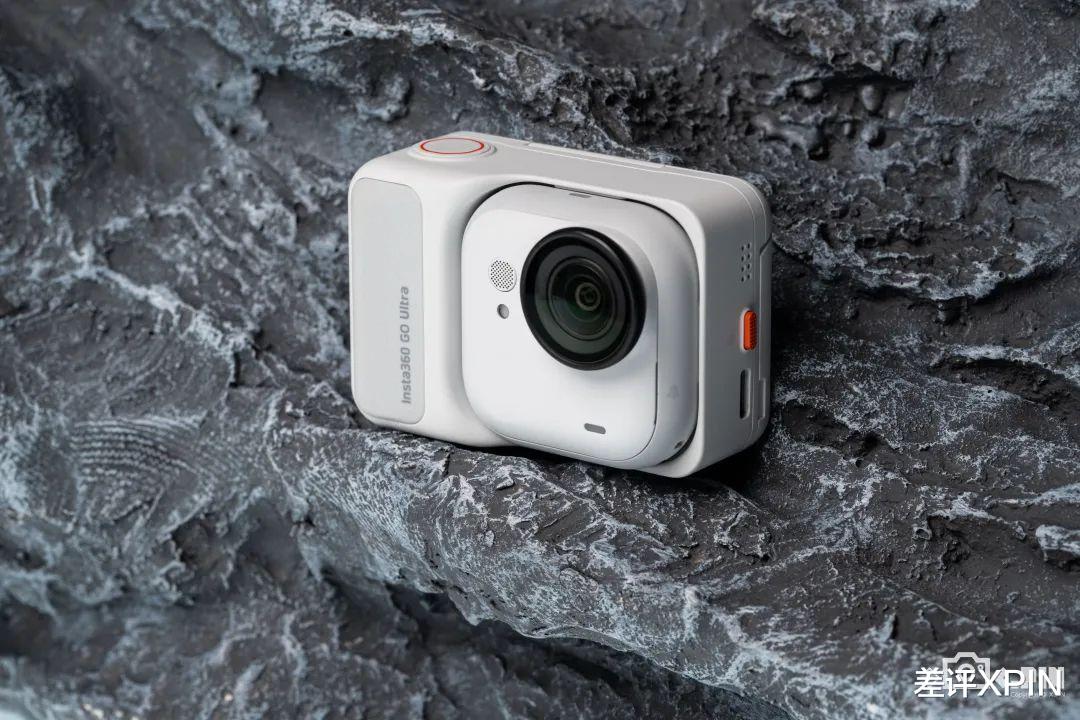影石剛發布的這臺口袋相機，建議友商直接“抄作業”