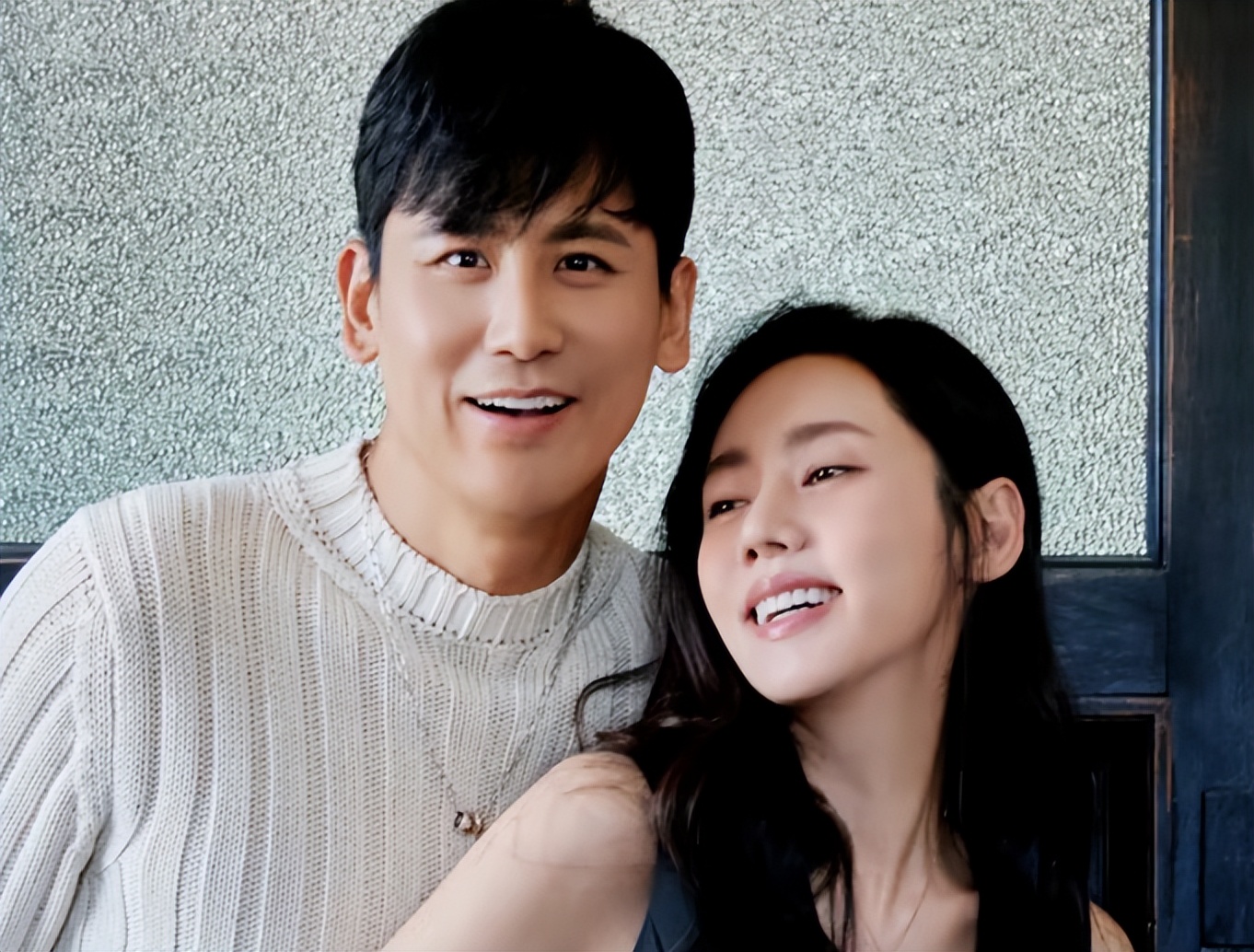 于晓光也没想到，全智贤塌房仅3天，秋瓷炫竟因一个举动口碑暴涨