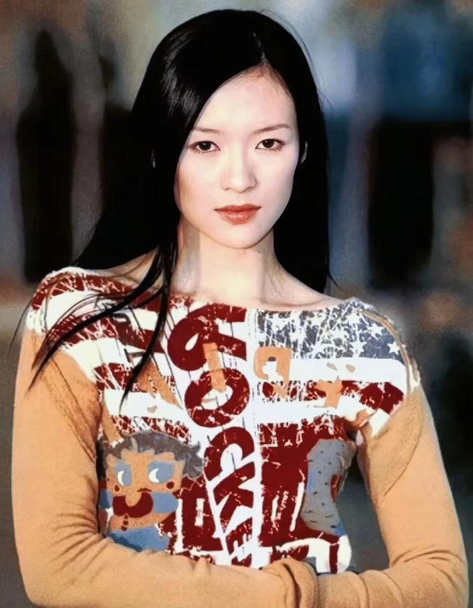 不靠发型遮丑，贴头皮封神 这五位骨相女星，露额露顶照样艳压群芳