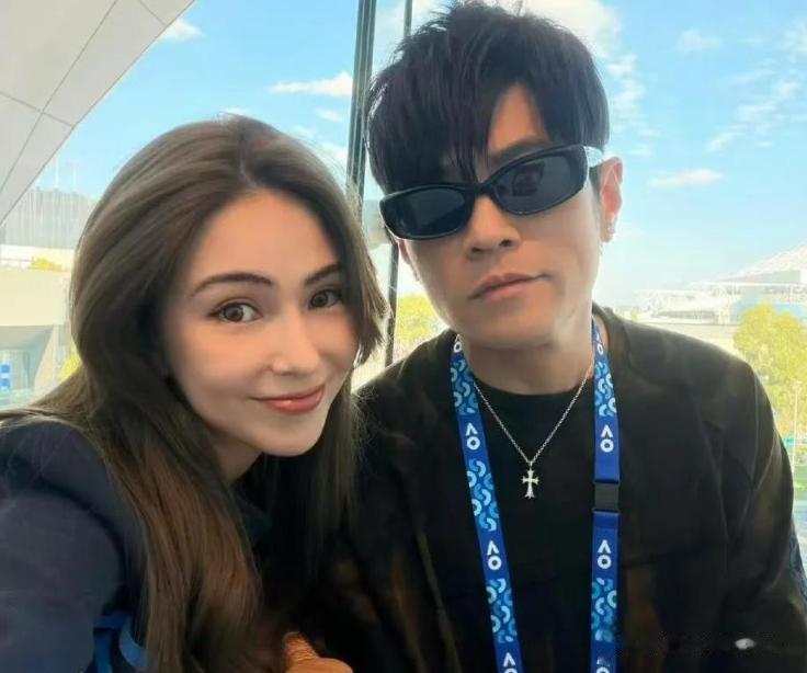 11年恩爱抵不过残酷现实，47岁周杰伦年老体衰，32岁昆凌风华正茂