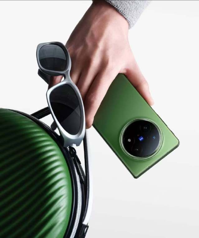 5應用同屏并行！vivo X Fold5解鎖折疊屏多元玩法