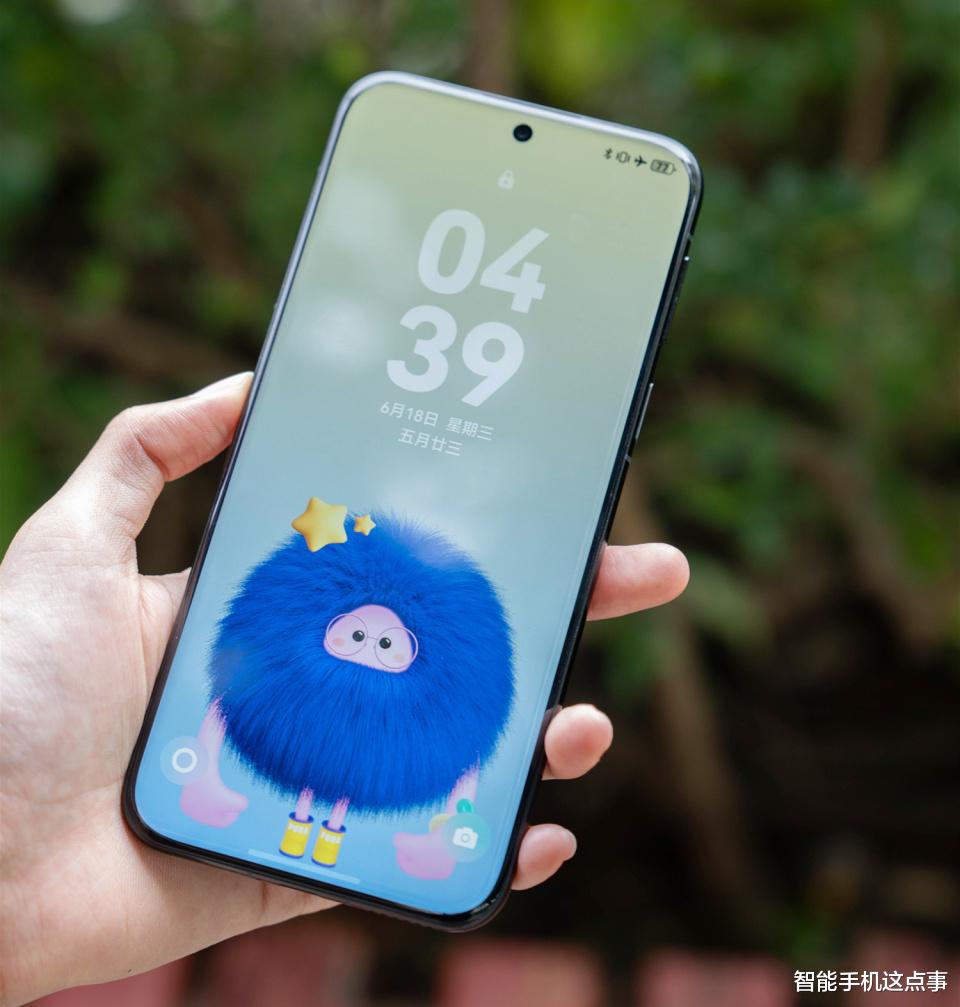 華為Pura90系列再次被確認：直屏+2億可變長焦，能否定義下一代旗艦？