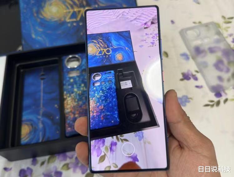 努比亚更加“激进”了,罕见真全面屏+顶配16GB+1TB,跌价1631元