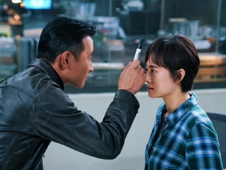 罗晋半年提6次分手，7年“流浪”不回家，唐嫣这次真无力回天了？