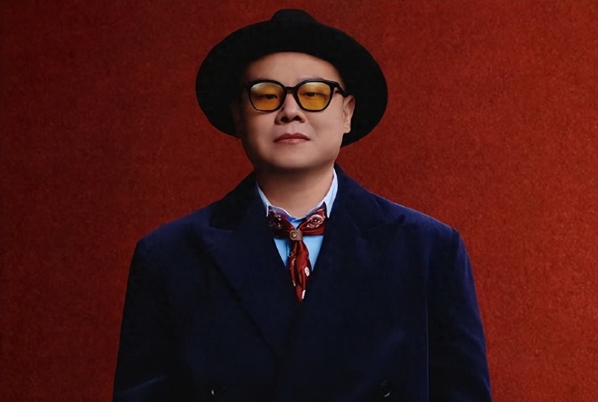 北京这一夜，新身份曝光的岳云鹏，彻底颠覆了大众对他的固有认知