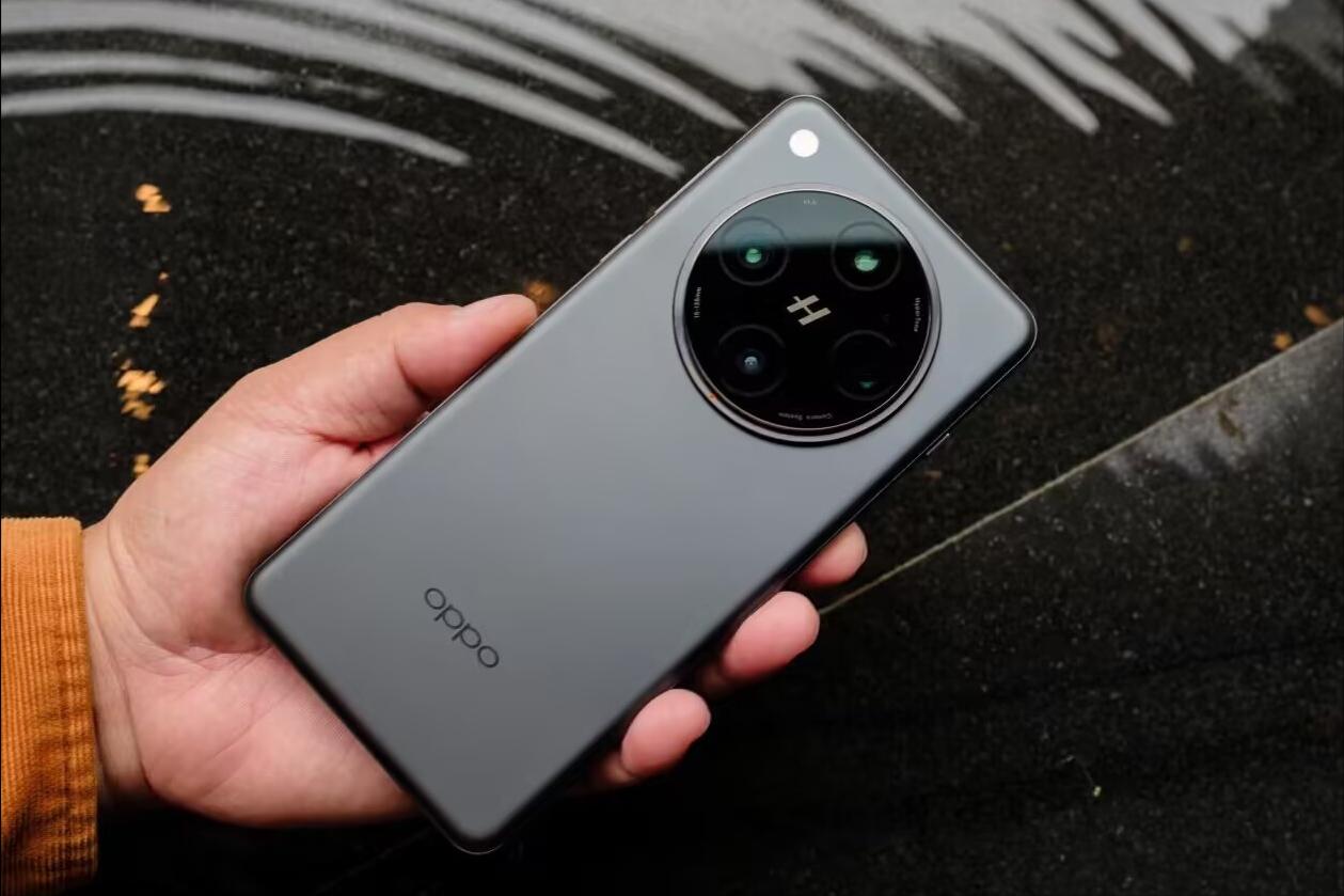 OPPO打響“價格戰(zhàn)”，天璣9400大降1331元，超窄直屏+5000萬三攝