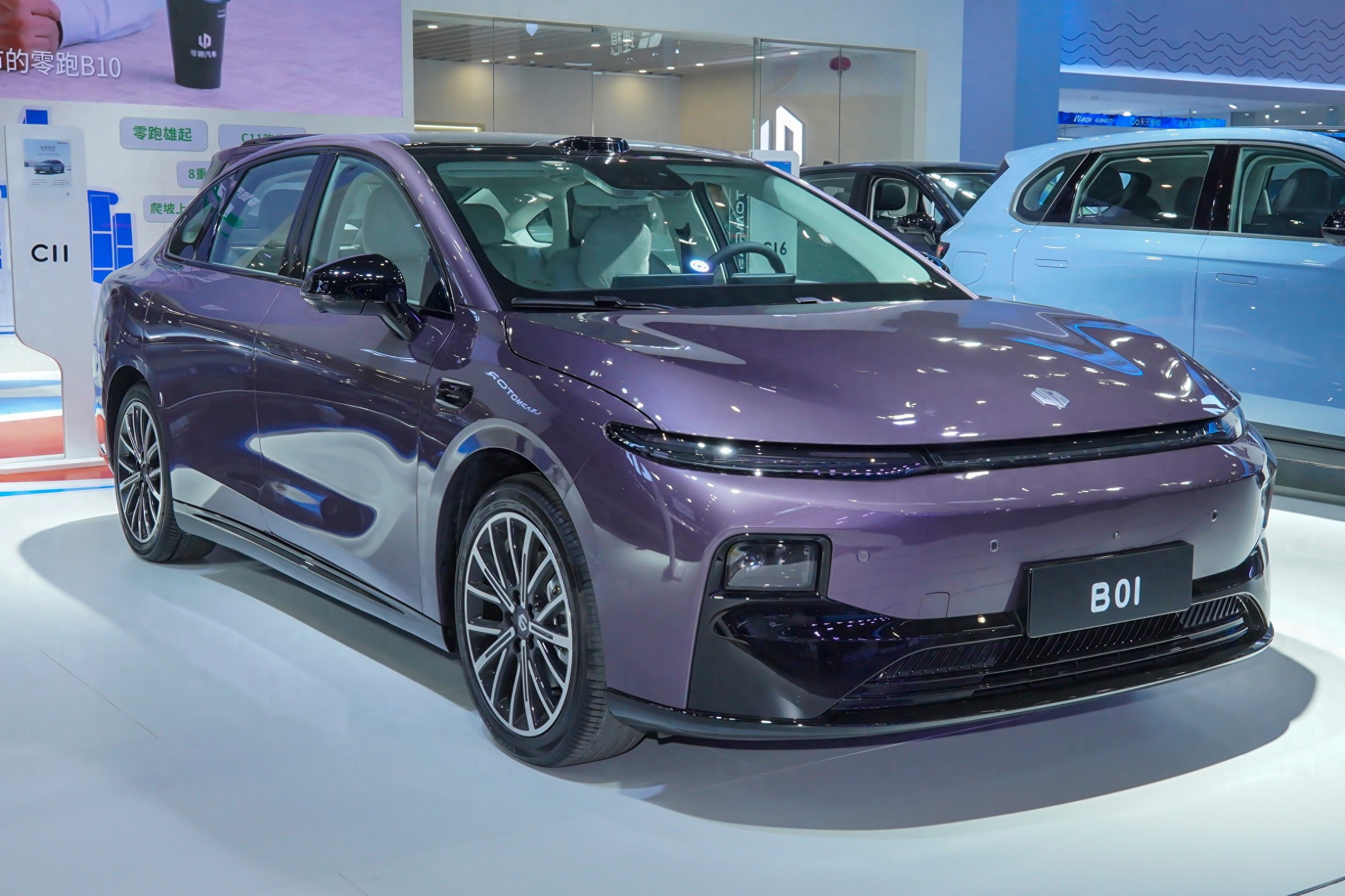 纯电轿车的\六边形战士\！650km续航+激光雷达，还不到12万