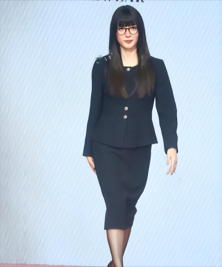 海外产子真相大白6个月，39岁江疏影罕见露面，近照曝光不敢认